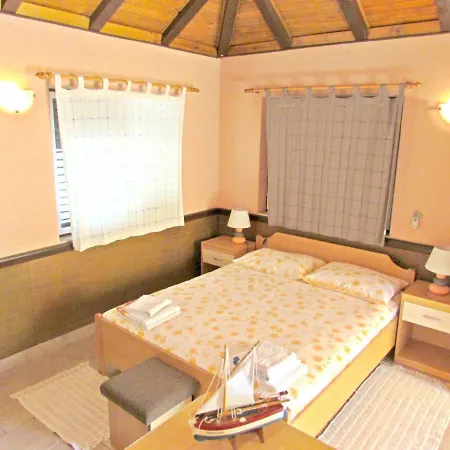 Apartman Charming Unique For 4 *